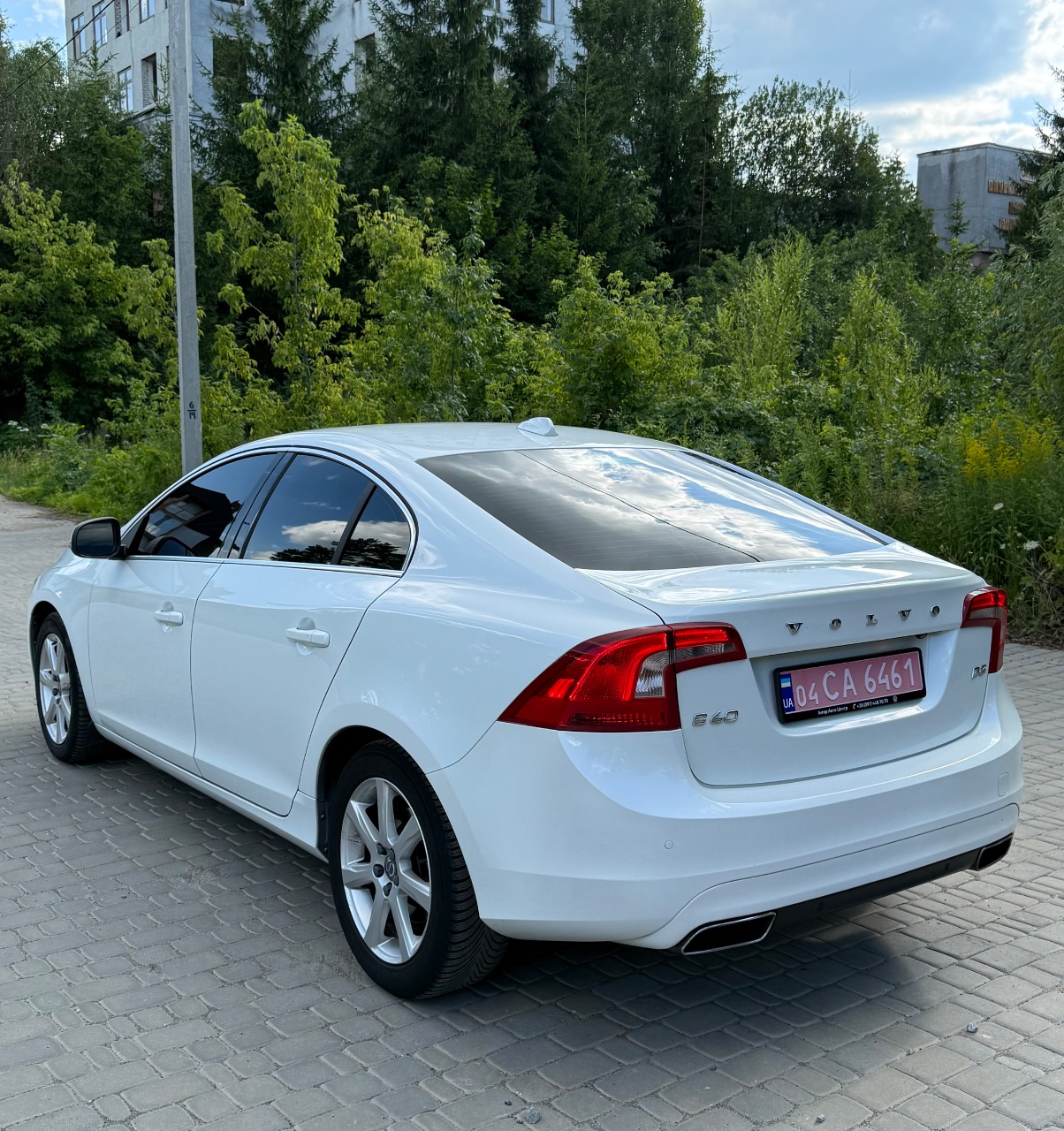 Volvo S60 - фото 5