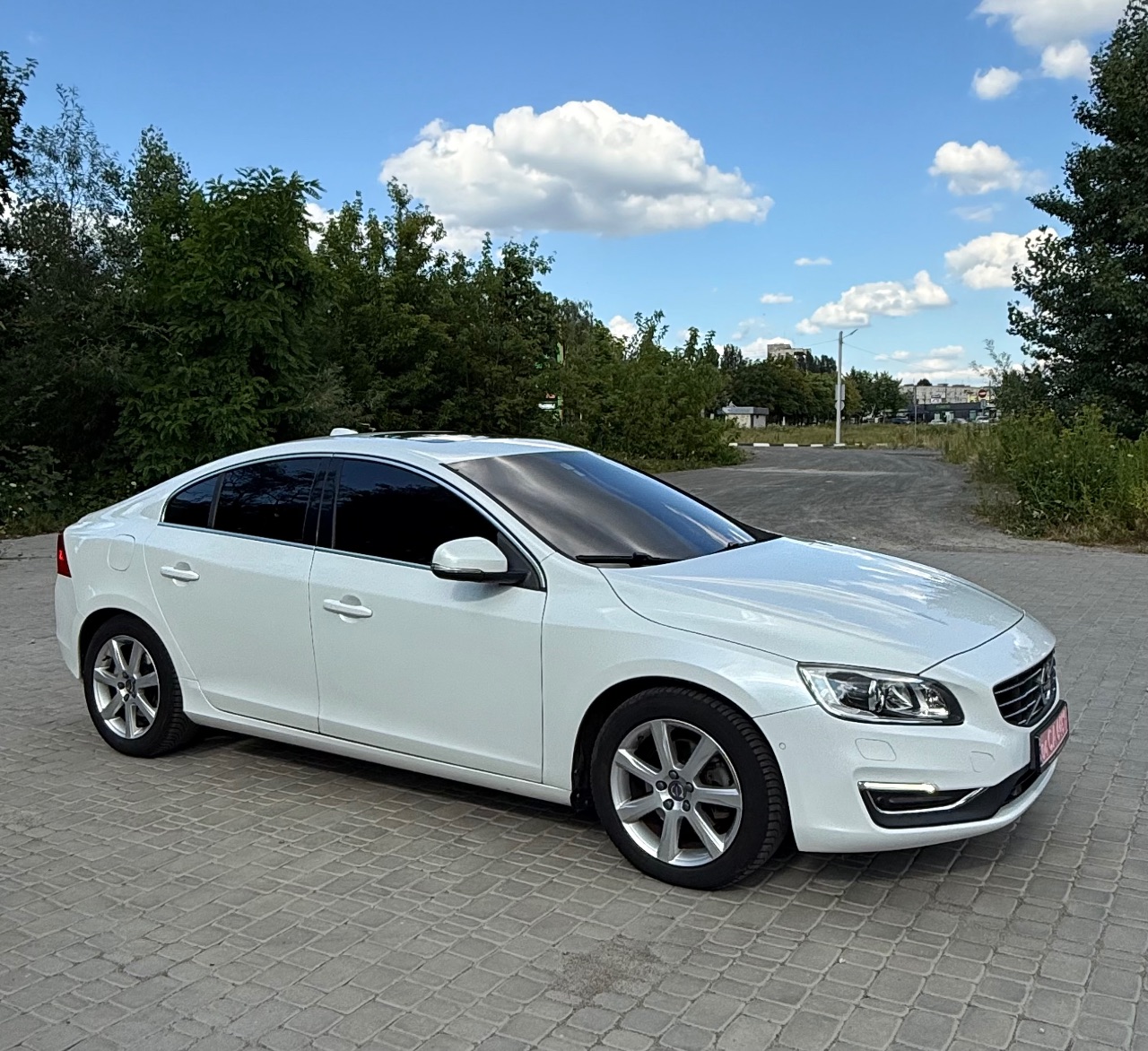 Volvo S60 - фото 3