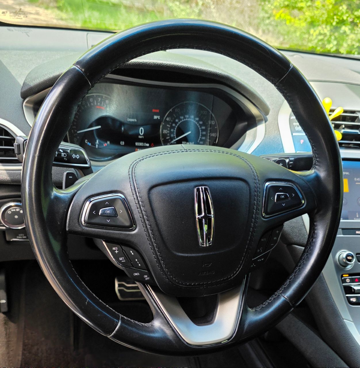 Lincoln MKZ - фото 13