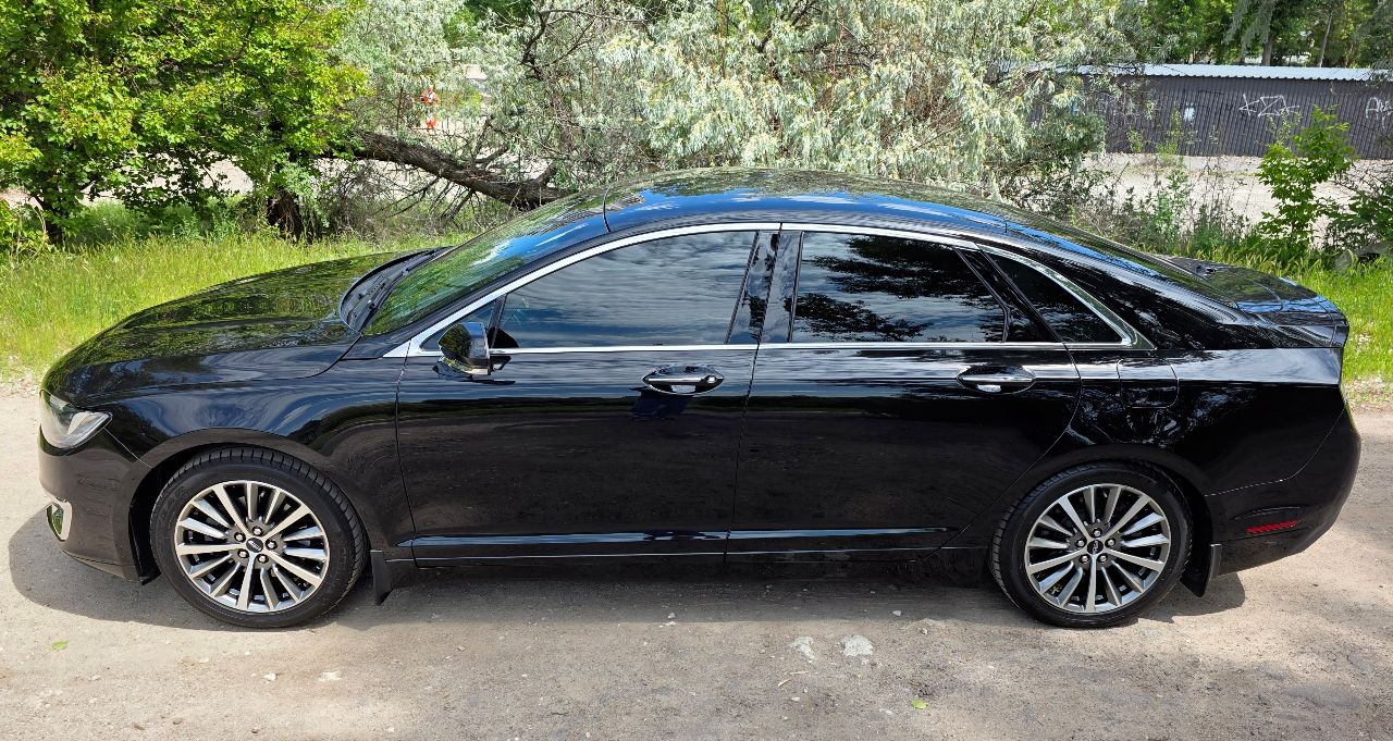 Lincoln MKZ - фото 12