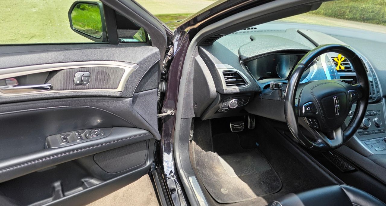 Lincoln MKZ - фото 28