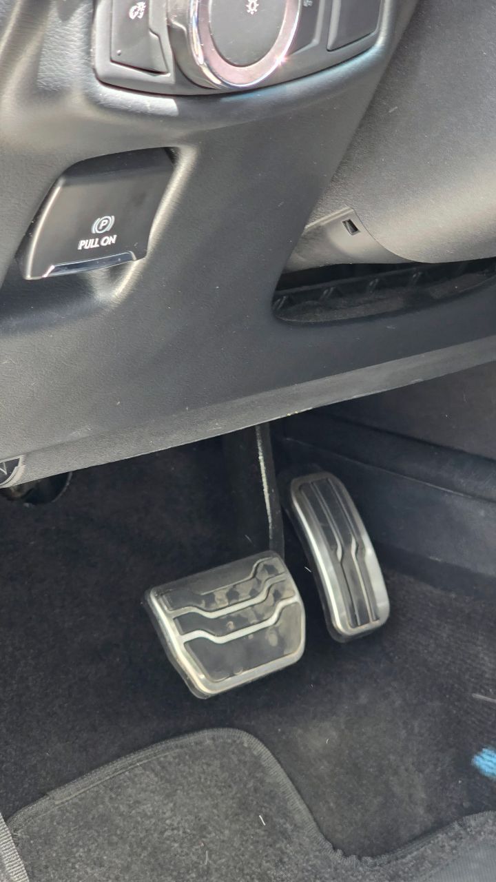 Lincoln MKZ - фото 17