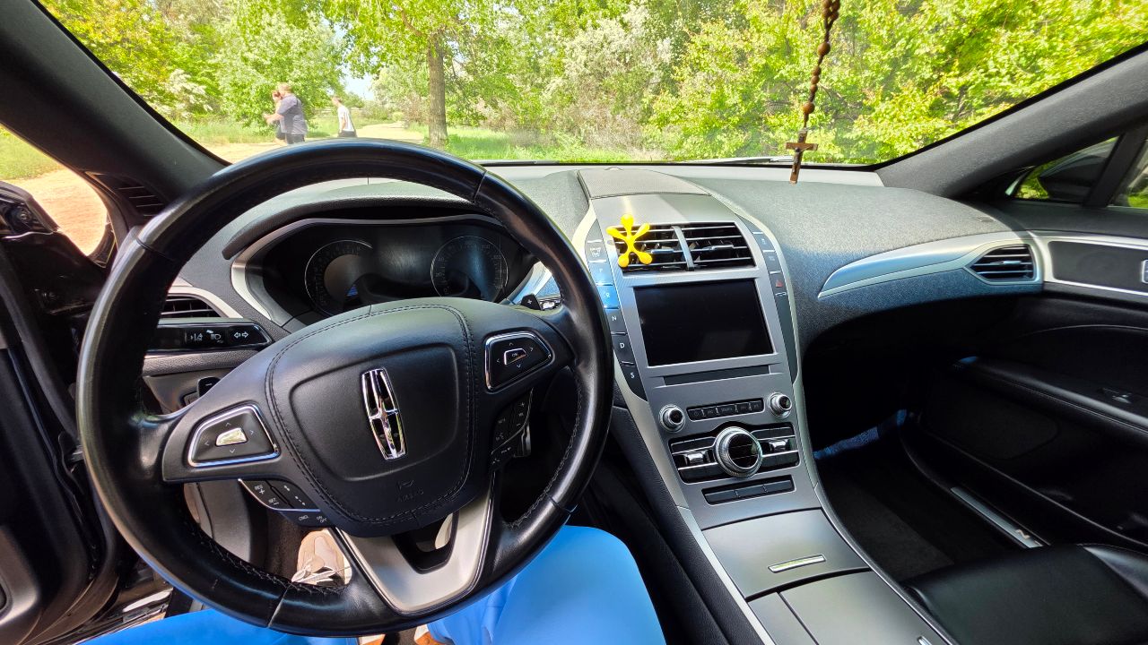 Lincoln MKZ - фото 14