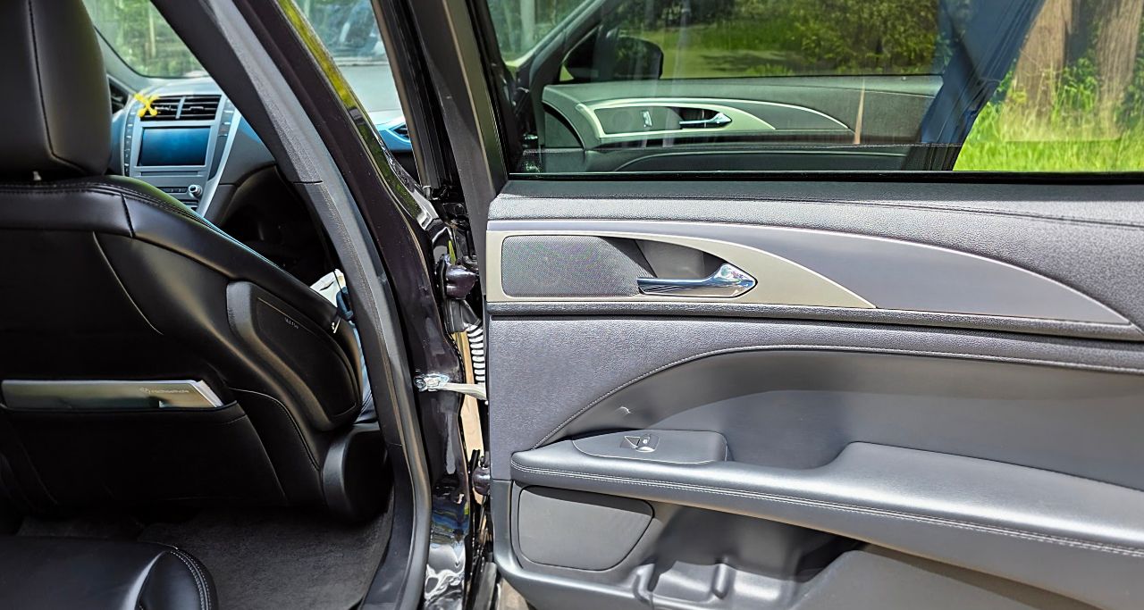 Lincoln MKZ - фото 19