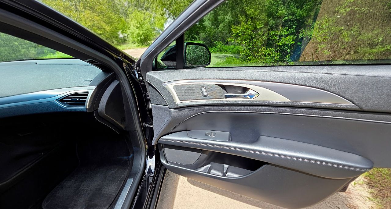 Lincoln MKZ - фото 20