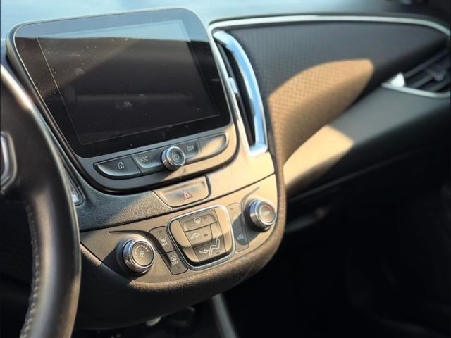 Chevrolet Malibu - фото 4