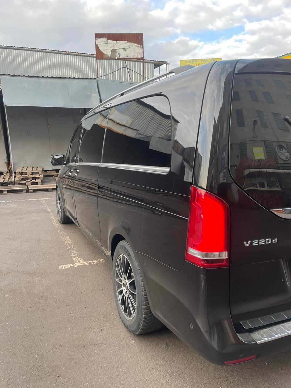 Mercedes-Benz V-Класс - фото 23