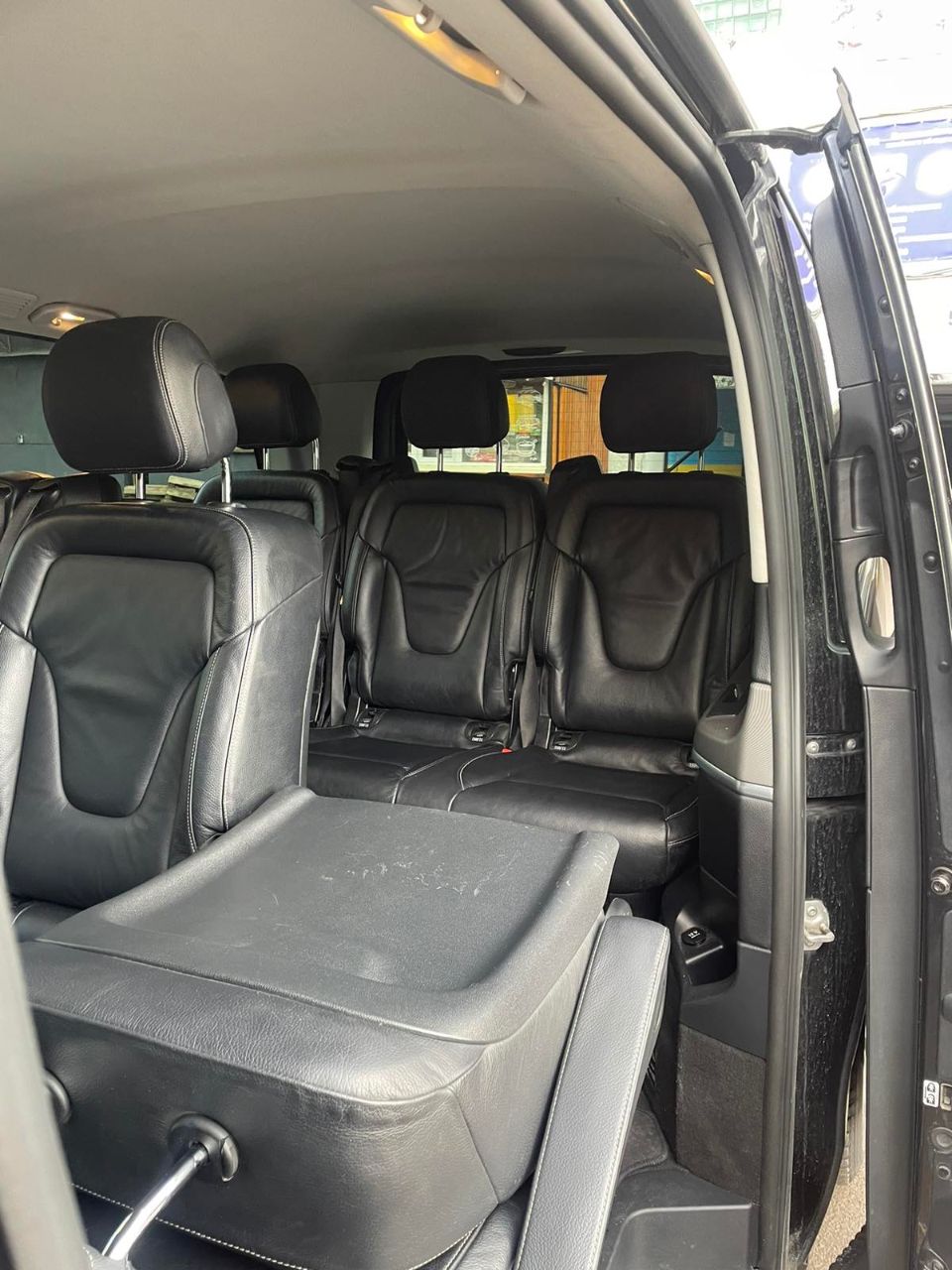 Mercedes-Benz V-Класс - фото 15