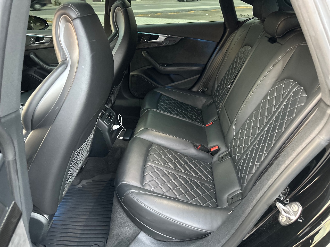 Audi S5 - фото 25