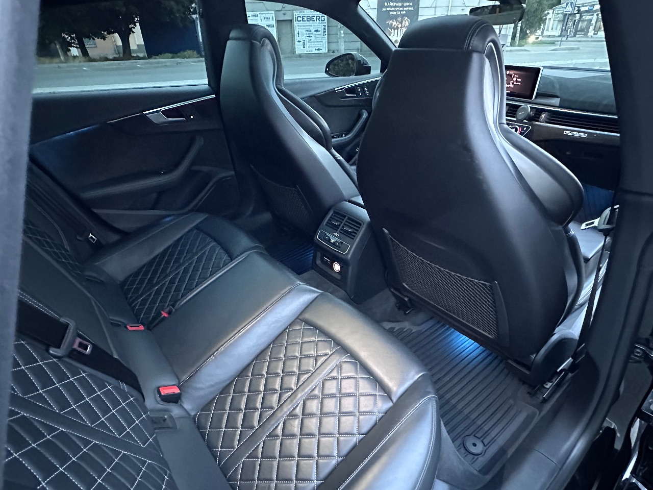 Audi S5 - фото 56