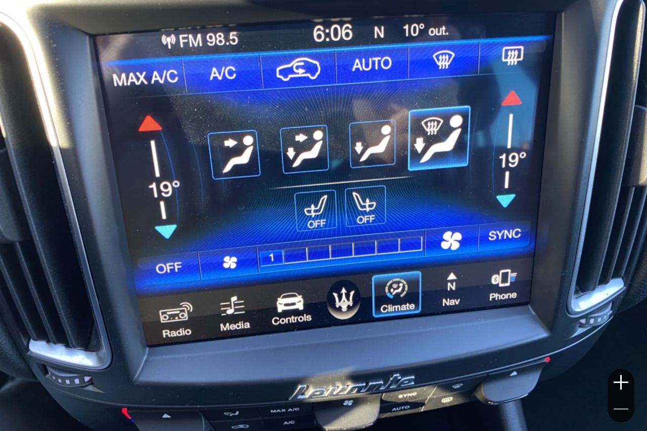 Maserati Levante - фото 18