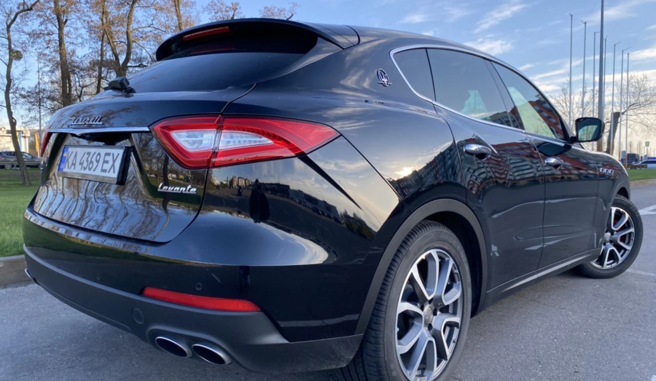 Maserati Levante - фото 14