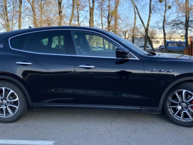 Maserati Levante - фото 3