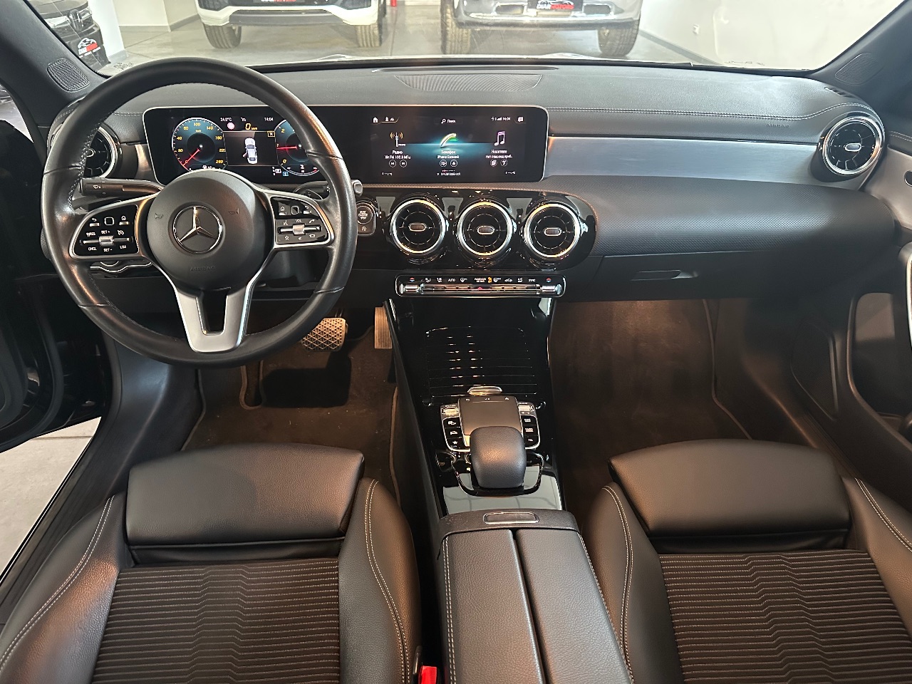 Mercedes-Benz CLA - фото 6
