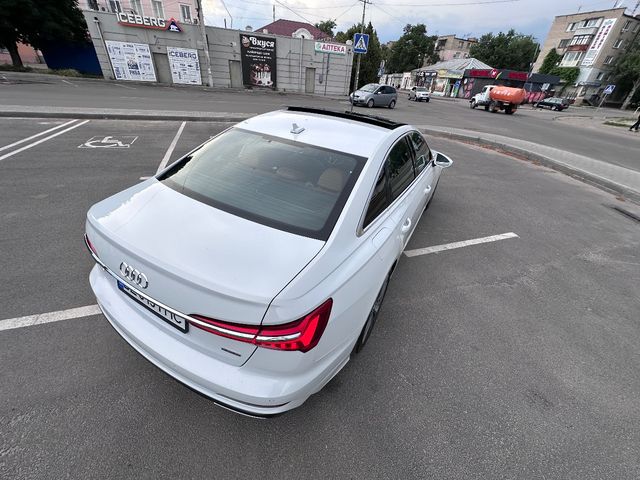 Audi A6 - фото 2