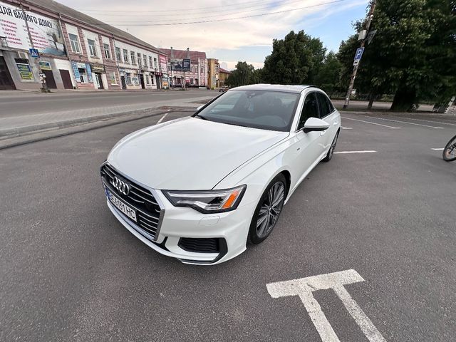 Audi A6 - фото 4