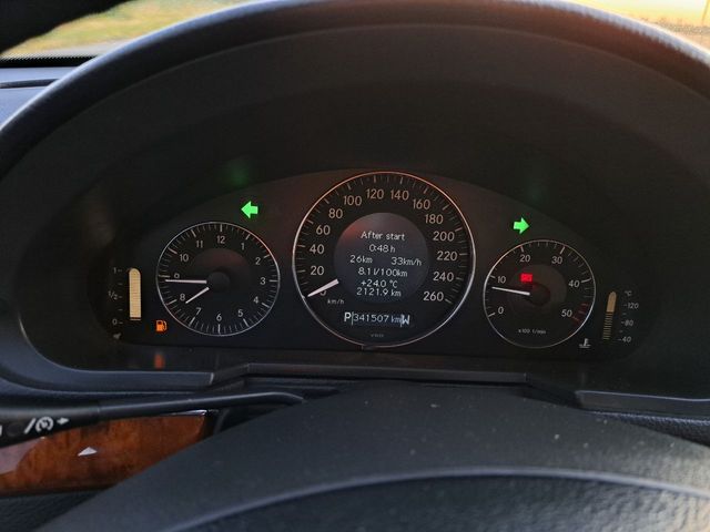 Mercedes-Benz E-Класс - фото 1