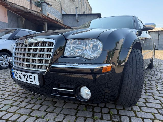 Chrysler 300C - зображення 1