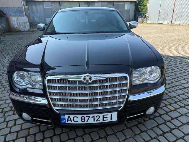 Chrysler 300C - зображення 3
