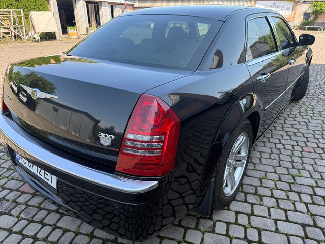 Chrysler 300C - зображення 5