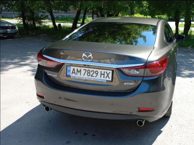 Mazda 6 - фото 2