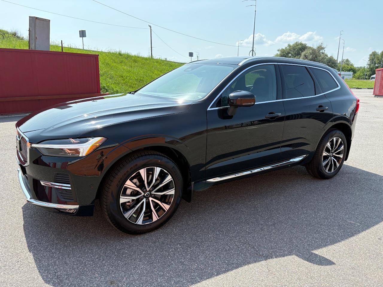 Volvo XC60 - фото 3