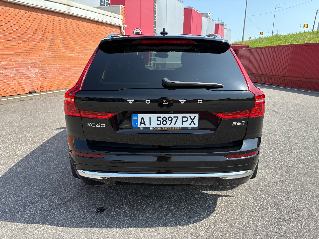 Volvo XC60 - фото 33