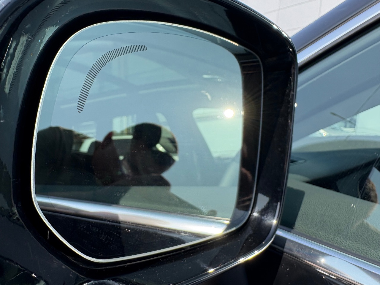 Volvo XC60 - фото 4