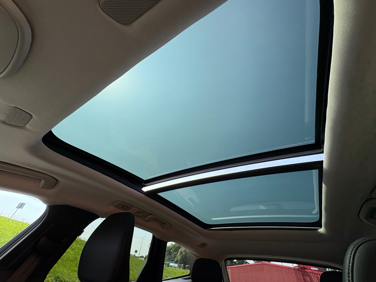 Volvo XC60 - фото 15