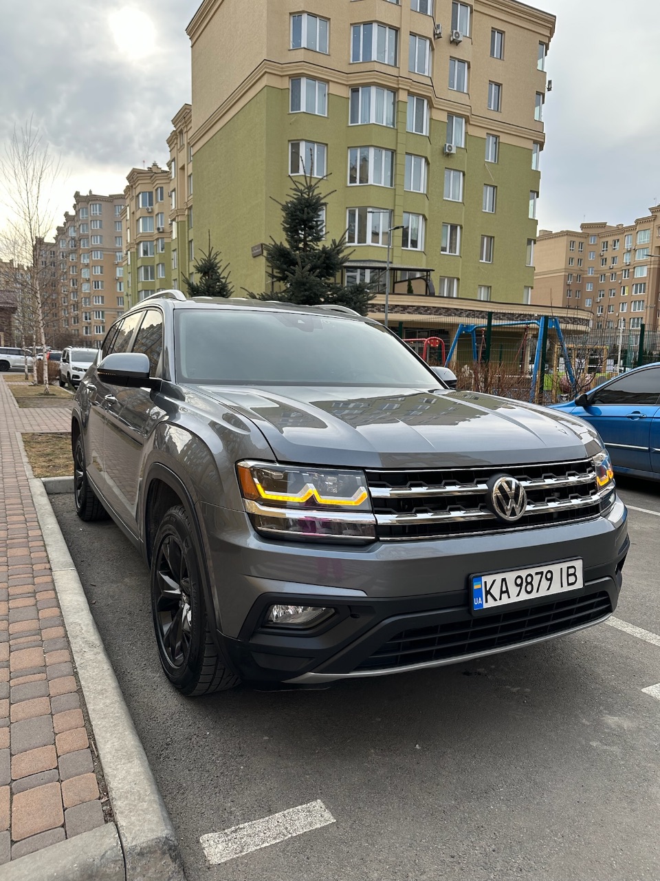 Volkswagen Atlas - фото 2
