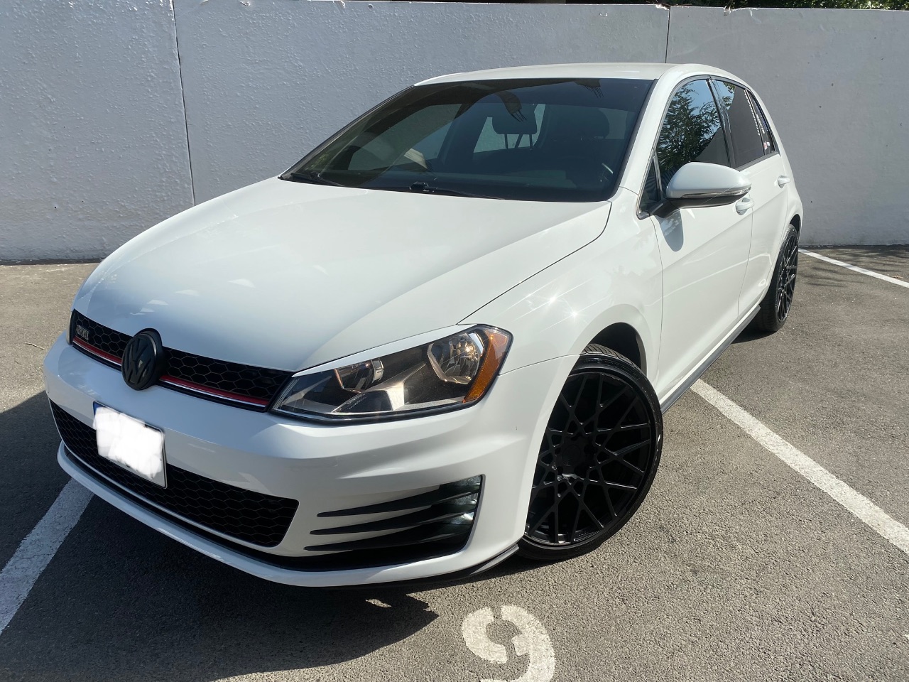 Volkswagen Golf GTI - фото 24