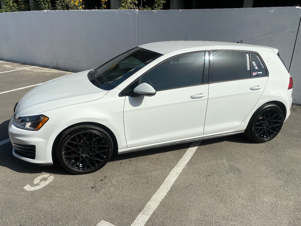 Volkswagen Golf GTI - фото 28