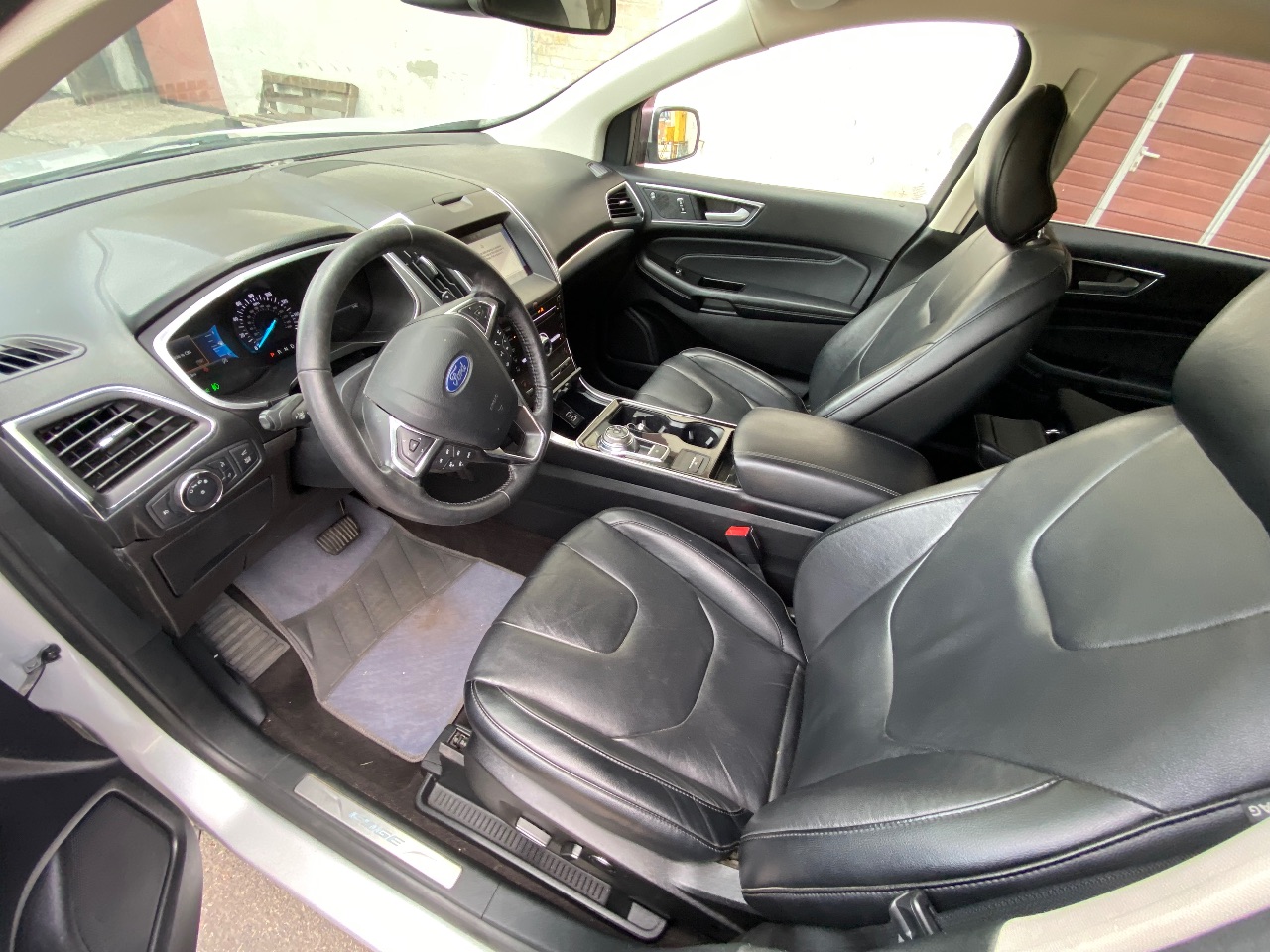 Ford Edge - фото 13