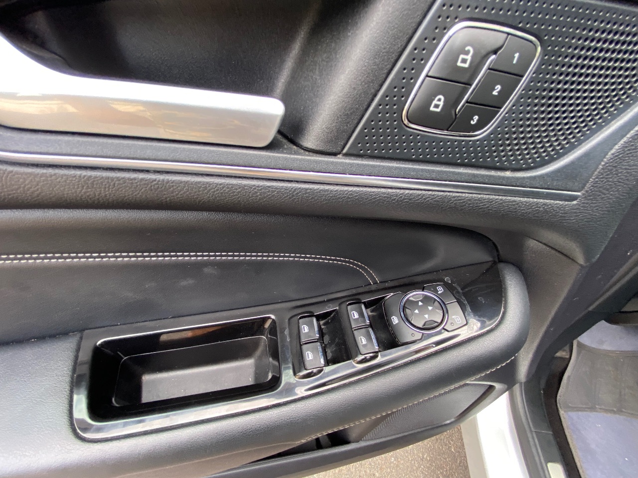 Ford Edge - фото 10