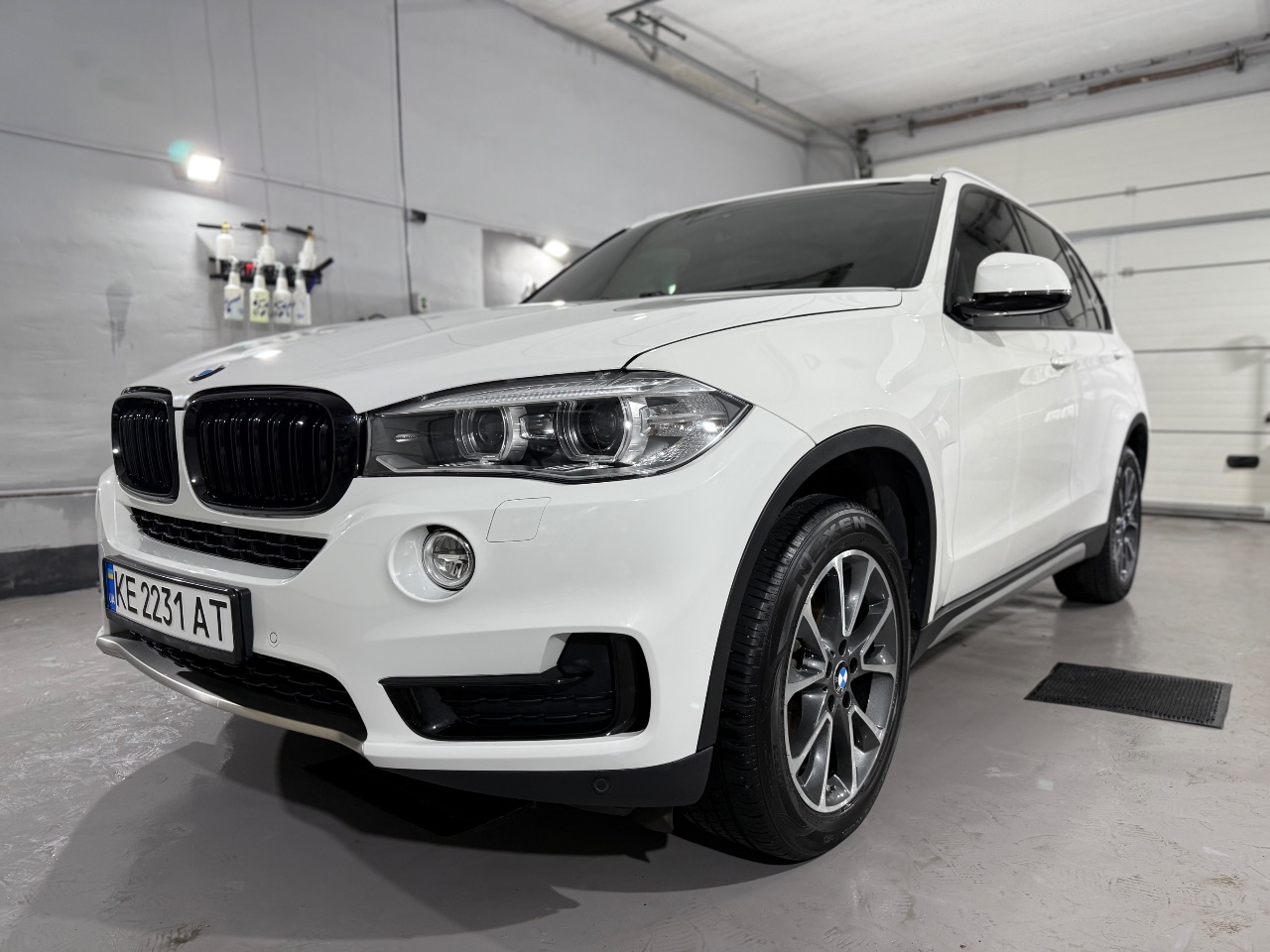 BMW X5 - фото 9