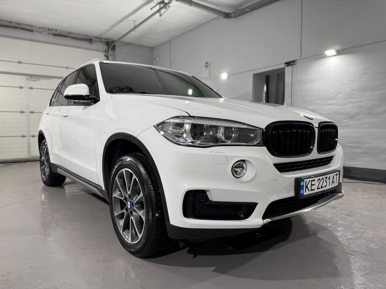 BMW X5 - фото 7