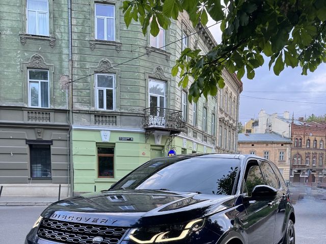 Land Rover Discovery Sport - фото 1