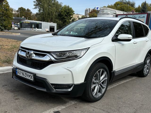 Honda CR-V - фото 1
