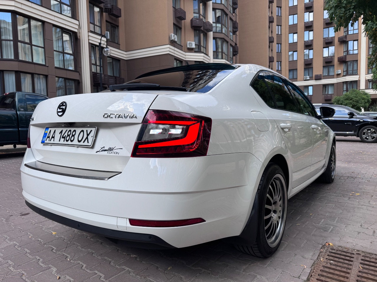 Skoda Octavia - фото 7