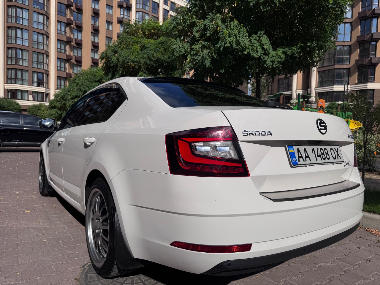 Skoda Octavia - фото 5