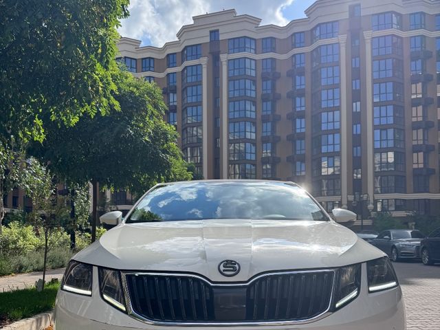 Skoda Octavia - фото 1