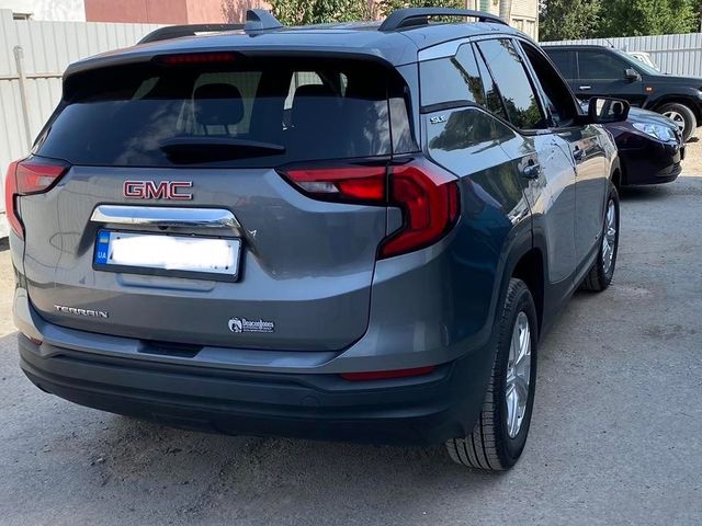 GMC Terrain - фото 4