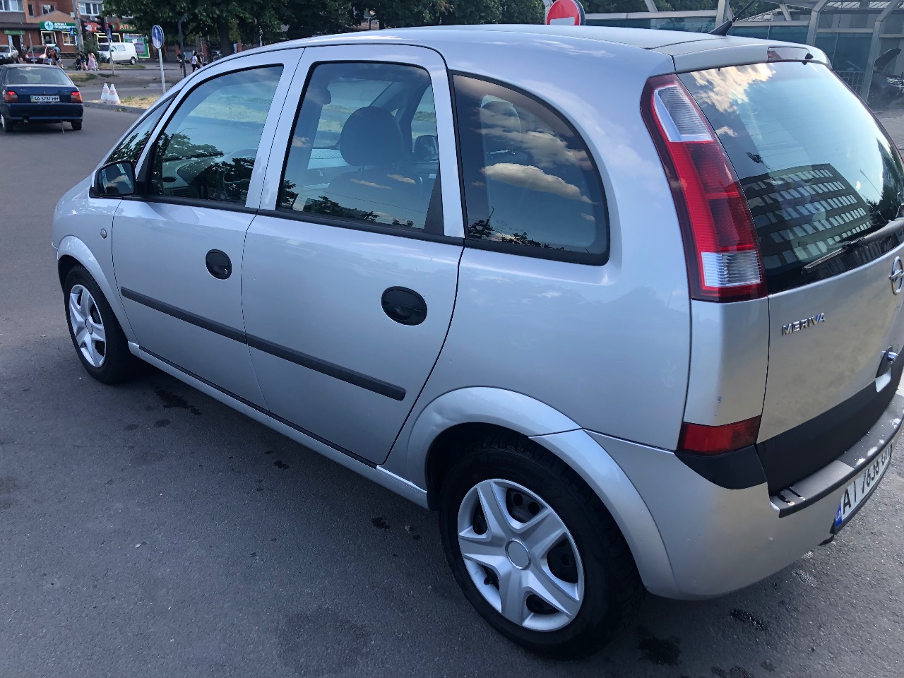 Opel Meriva - фото 4