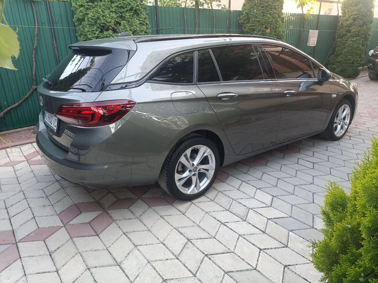 Opel Astra - фото 6