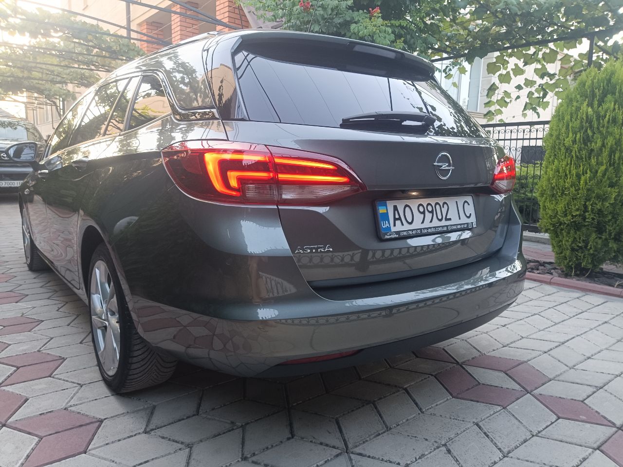 Opel Astra - фото 10