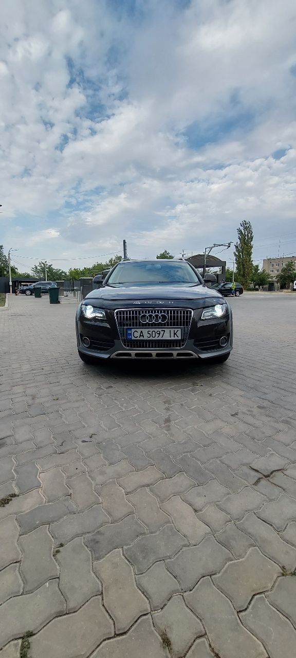 Audi A4 allroad - фото 15