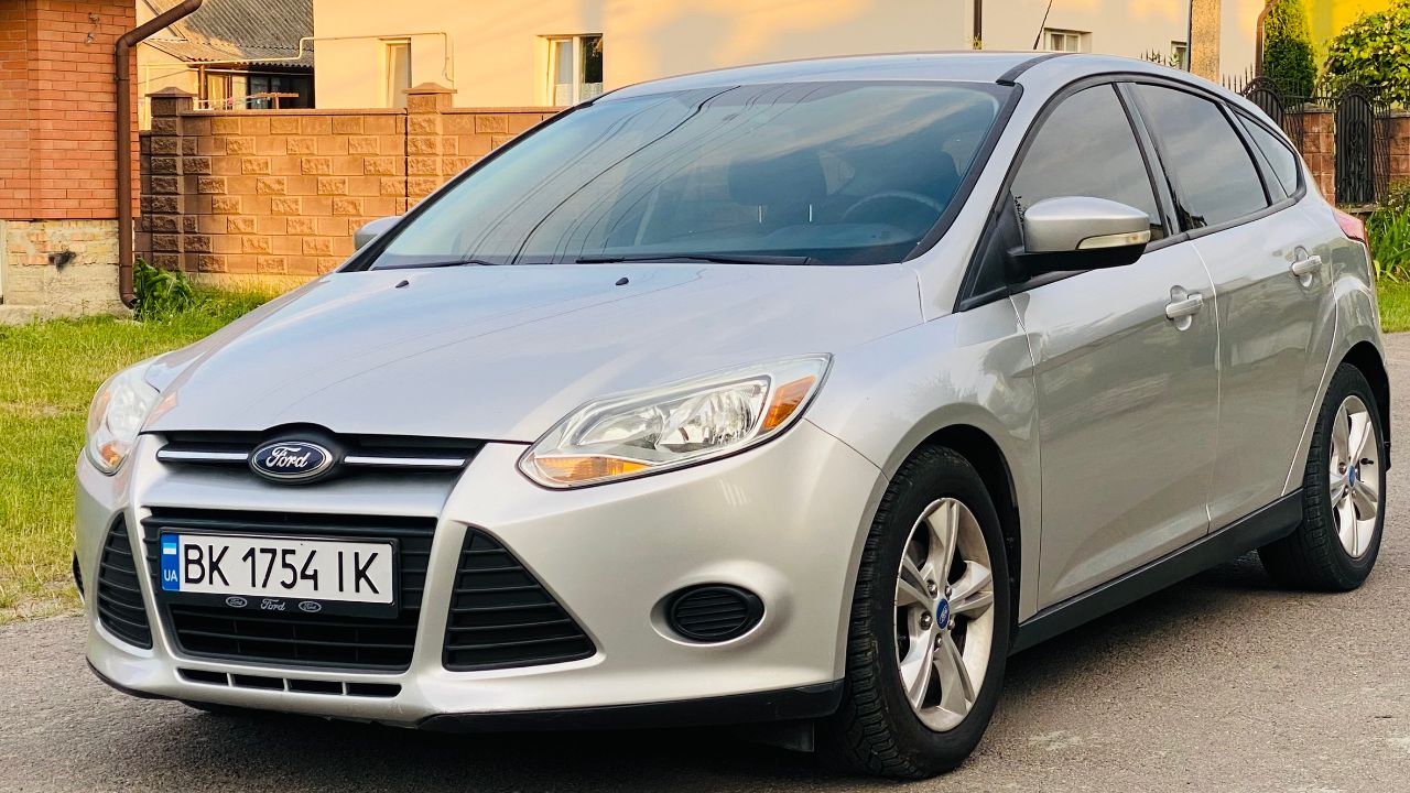 Ford Focus - фото 9