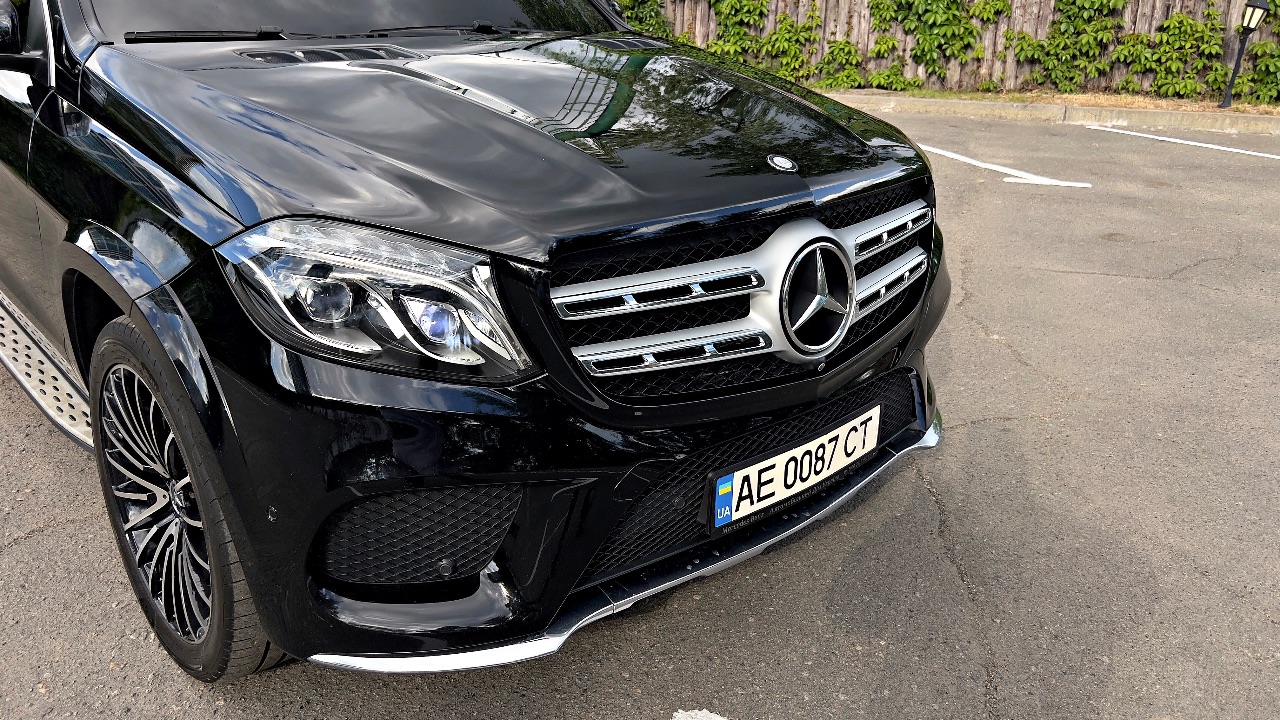 Mercedes-Benz GLS - фото 4