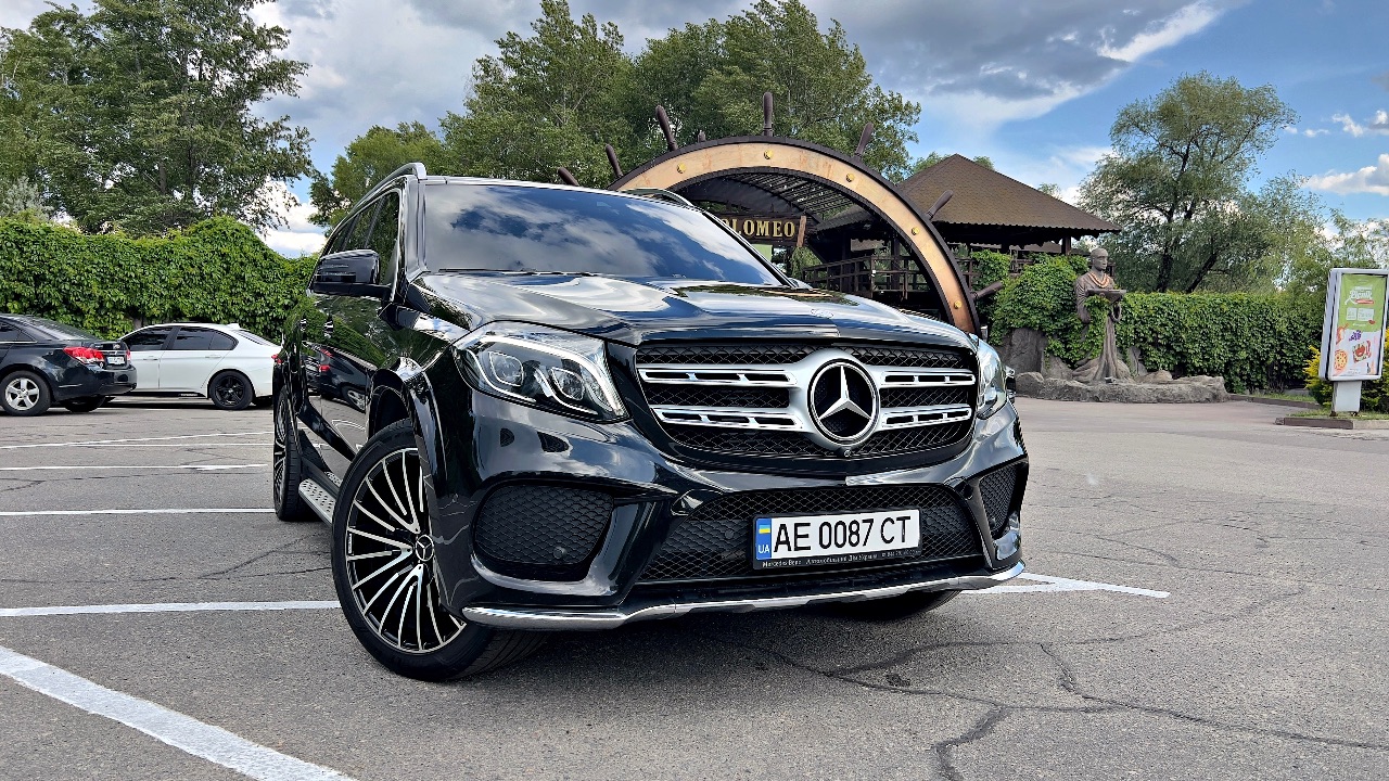 Mercedes-Benz GLS - фото 1