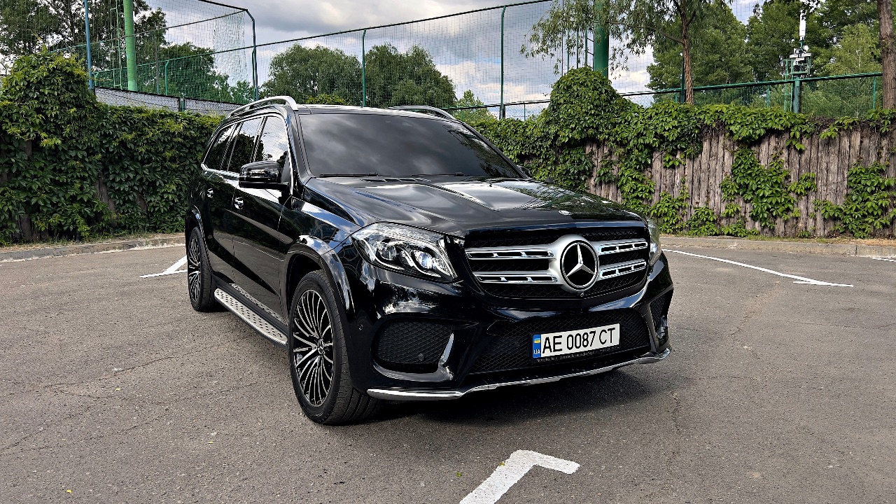 Mercedes-Benz GLS - фото 20
